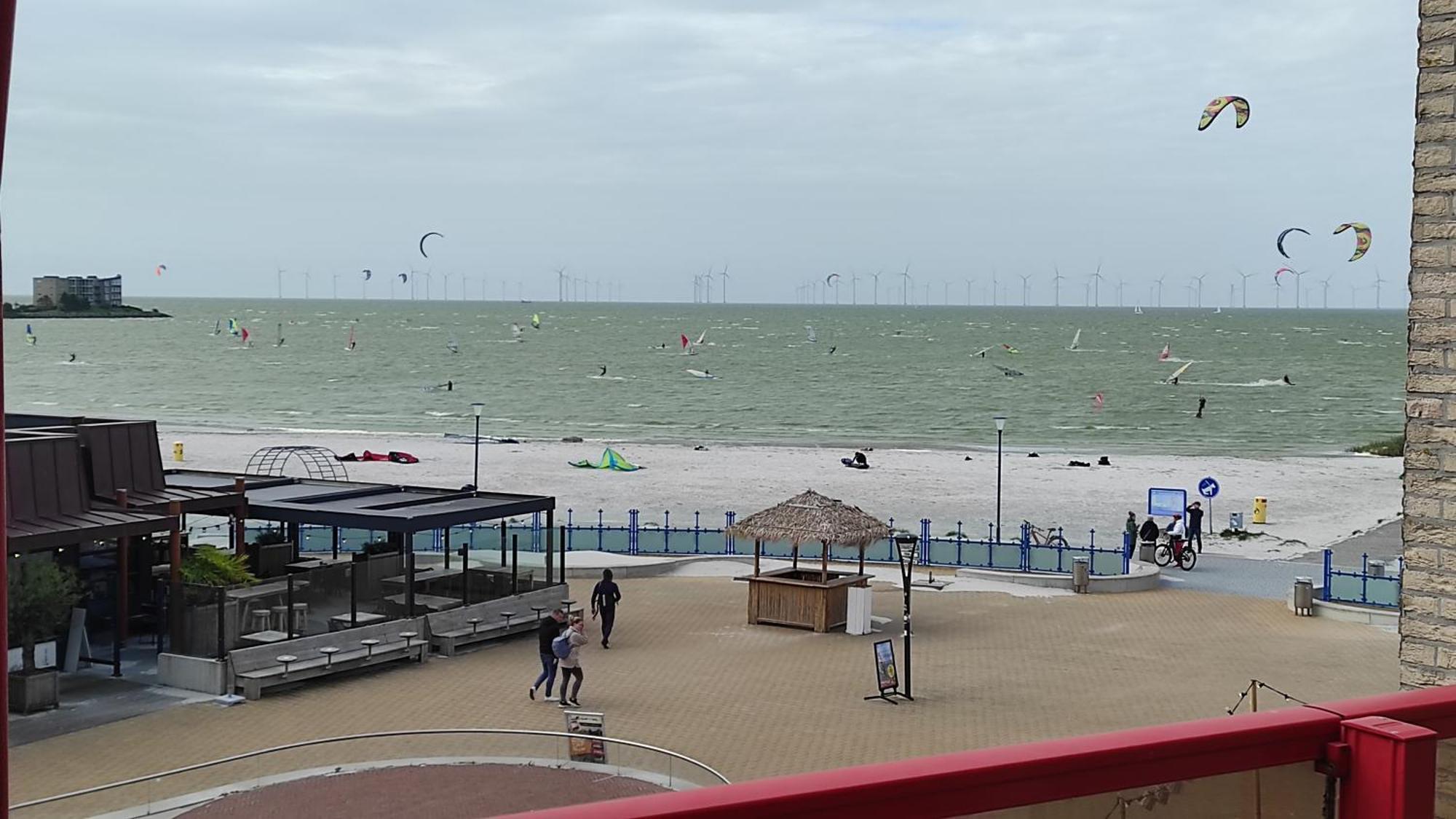 Appartement Ijsselmeer Makkum Strand 外观 照片