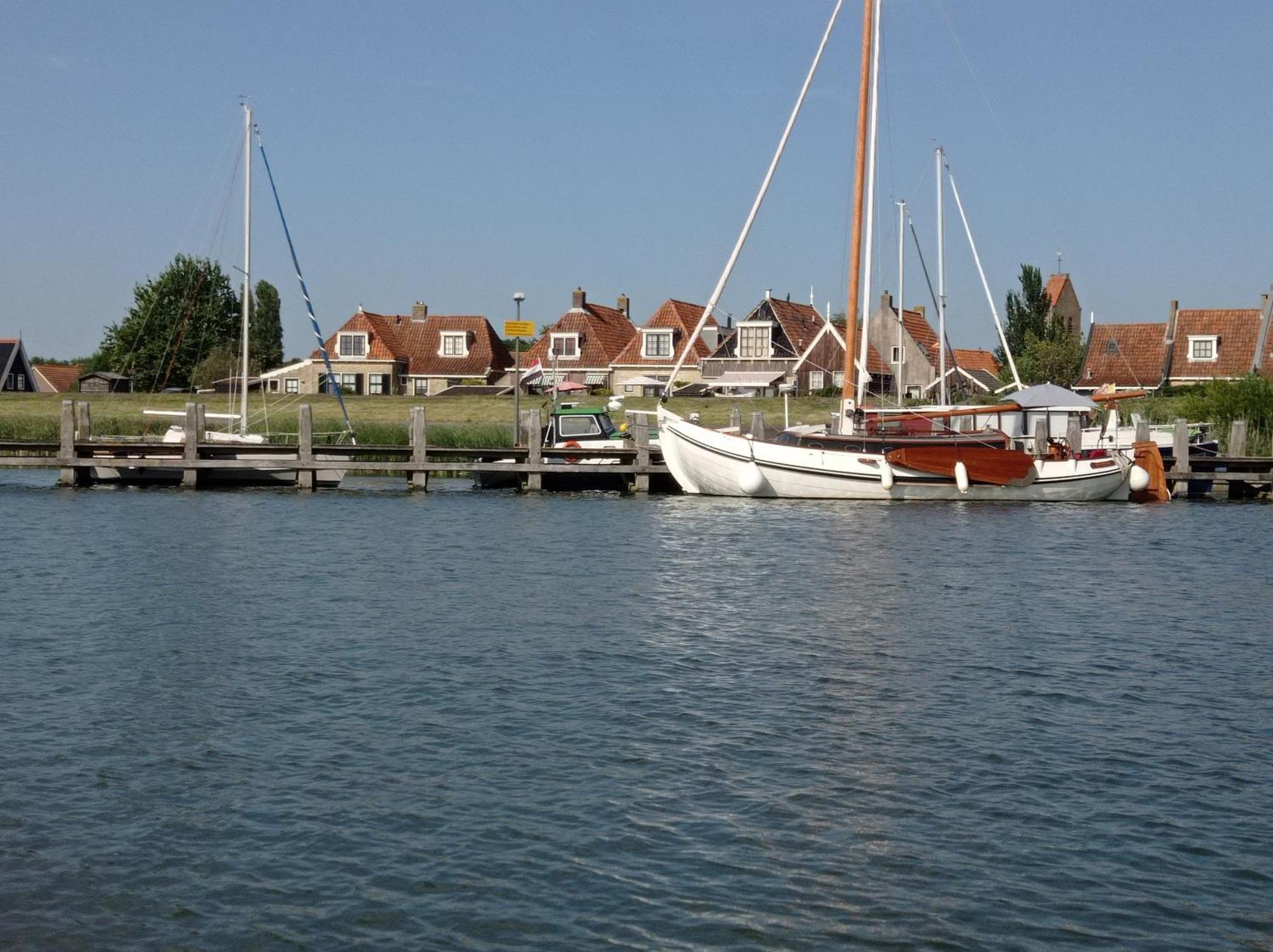 Appartement Ijsselmeer Makkum Strand 外观 照片